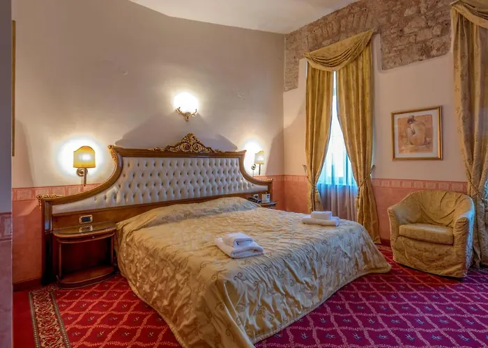 Alexios Luxury Hotel