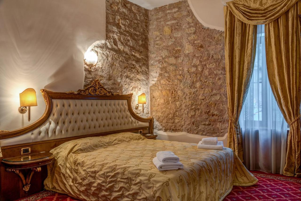 Hotel Alexios Luxury 3*